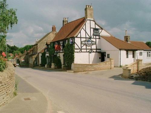 The Blue Cow Hotel South Witham Exterior foto